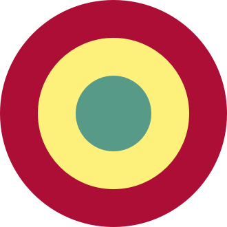 Illustration av en piltavla med tre ringar i olika färger.